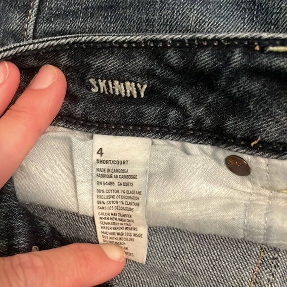 American Eagle Skinny Jean 👖 Size 4 Short - Picture 2 of 3